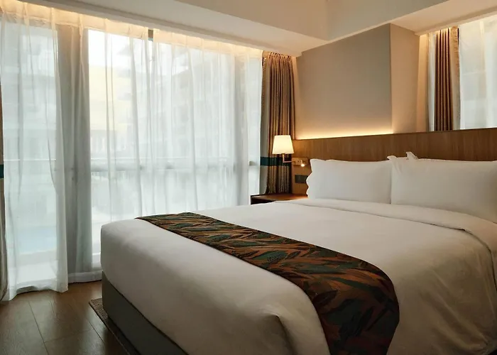 Wyndham Garden Bay Hotel