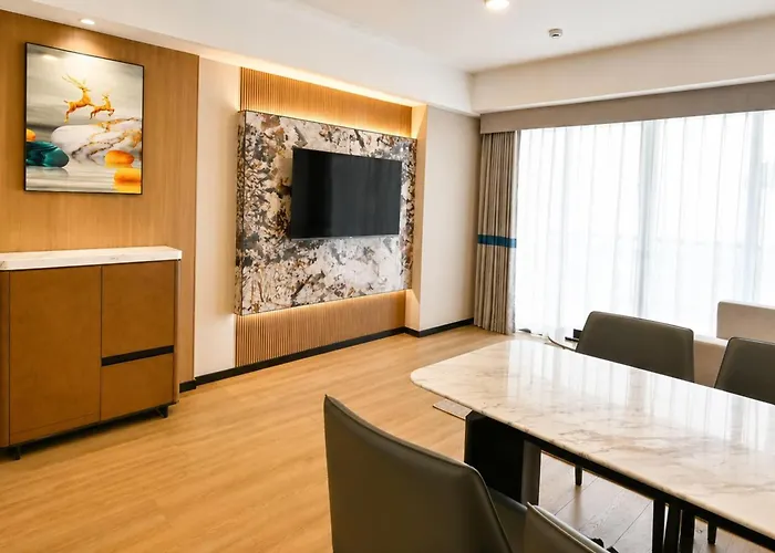 Wyndham Garden Bay Hotel