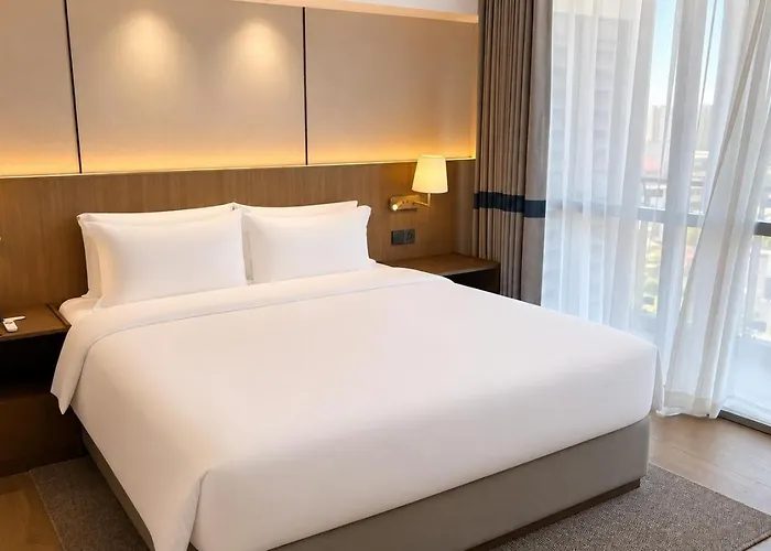 Hotel Wyndham Garden Bay 3*