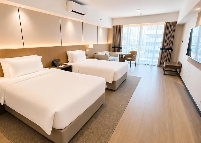 Hotel Wyndham Garden Bay 3*